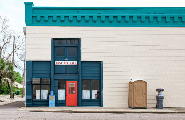 Best Portable bathroom rental  in Vinton, VA