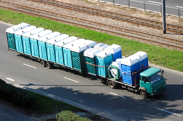 Best Restroom trailer rental cost  in Vinton, VA